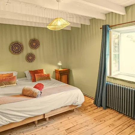 Holiday home Le Moulin De Gaudais, 16p, 7ch, 350m2, Piscine *