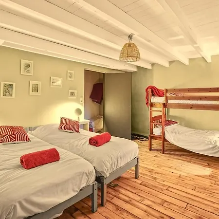 Le Moulin De Gaudais, 16p, 7ch, 350m2, Piscine Holiday home Oyre