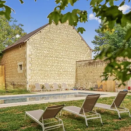 Le Moulin De Gaudais, 16p, 7ch, 350m2, Piscine Holiday home *